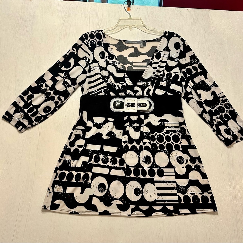 NY Collection Tunic Top M Black White Geometric Belted Empire Waist Retro Mod - Picture 1 of 9